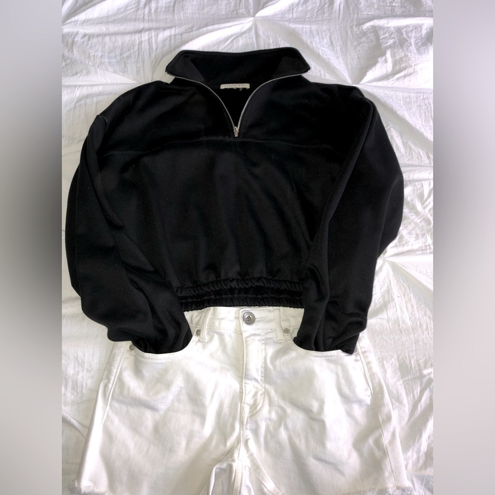 🌟Copper Key Cropped Sweatshirt